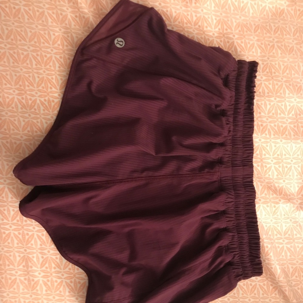 Women’s Lululemon Hotty Hot Short